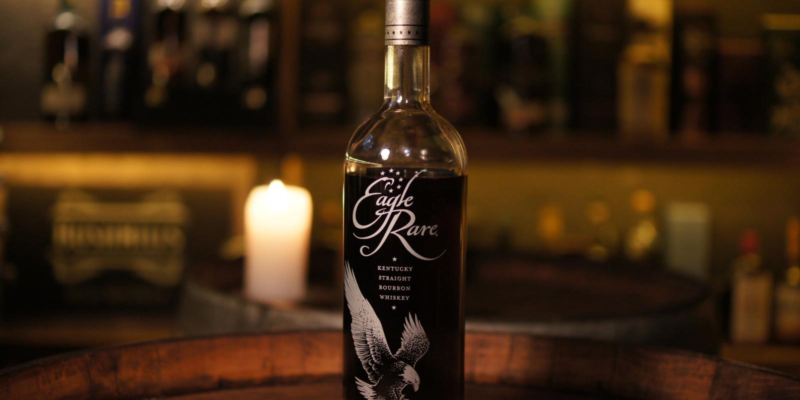 Image décrivant le produit Eagle Rare 10 ans qui fait partie des Whiskies